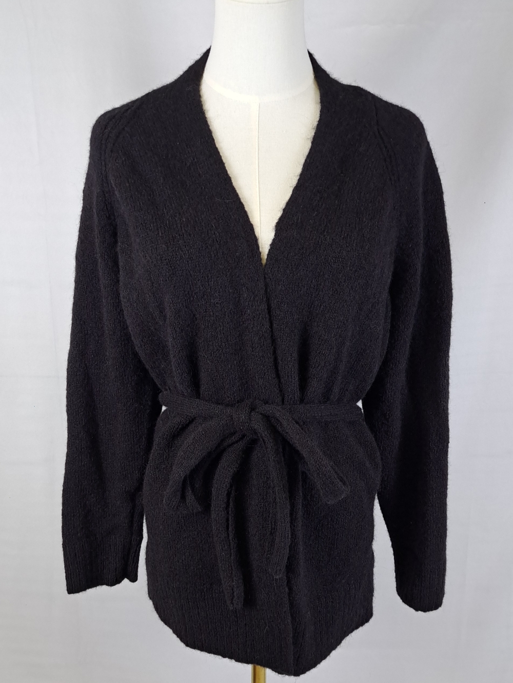 GAP Black Wool Alpaca Blend Belted Cardigan Sweater Indie Chic Minimalist L